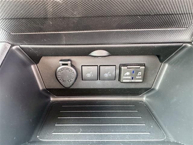 DAIHATSU ROCKY e-SMART HYBRID 2022