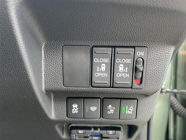 HONDA FREED HYBRID 2022