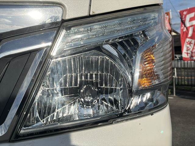 NISSAN NV350 CARAVAN 4WD 2012