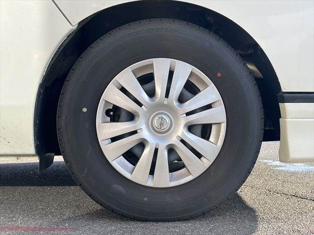 NISSAN NV350 CARAVAN 4WD 2012