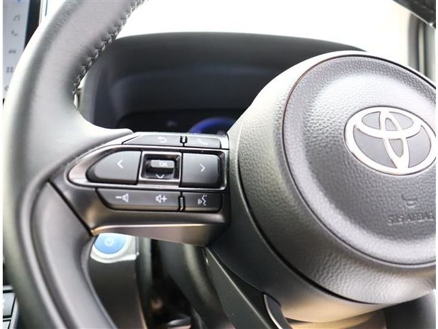 TOYOTA SIENTA HYBRID 2023