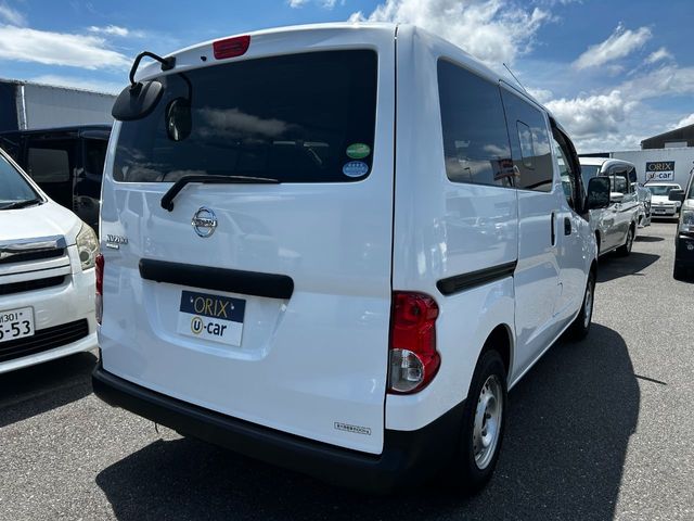 NISSAN NV200 VANETTE van 2018