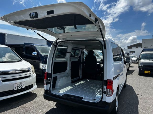 NISSAN NV200 VANETTE van 2018