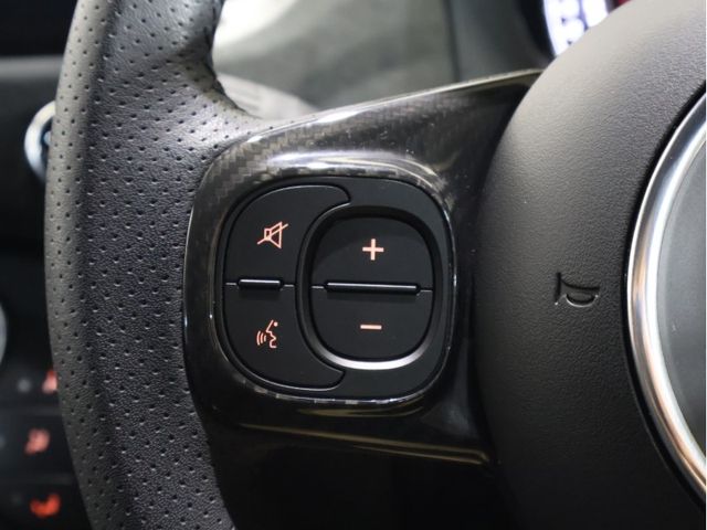 FIAT ABARTH 695 2023