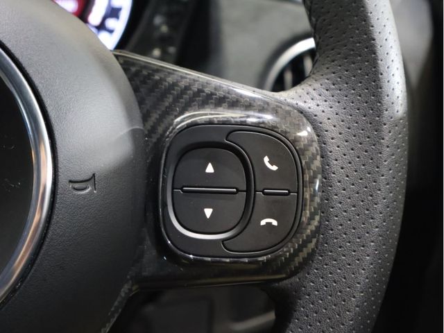 FIAT ABARTH 695 2023