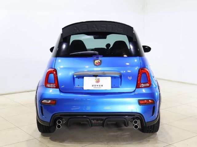 FIAT ABARTH 695 2023