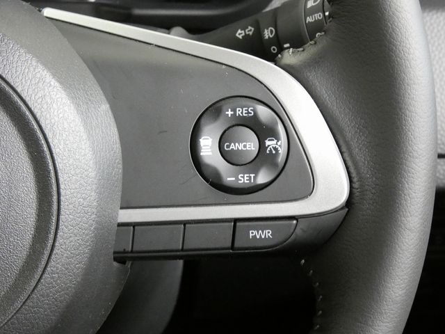 TOYOTA ROOMY 4WD 2023