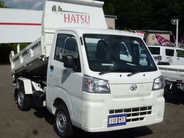 DAIHATSU HIJET truck 4WD 2025