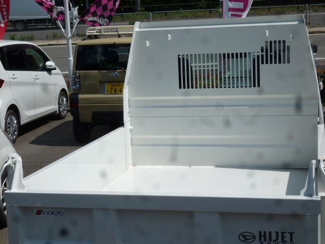 DAIHATSU HIJET truck 4WD 2025