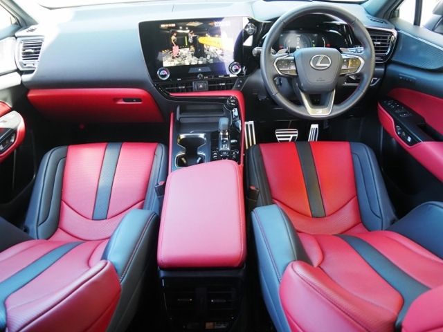 TOYOTA LEXUS NX450h+ AWD 2023