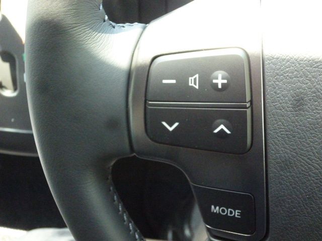 TOYOTA HIACE van 4WD 2025