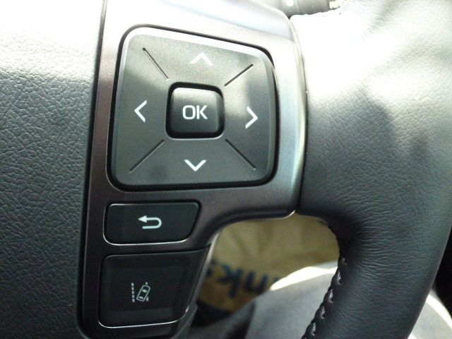 TOYOTA HIACE van 4WD 2025