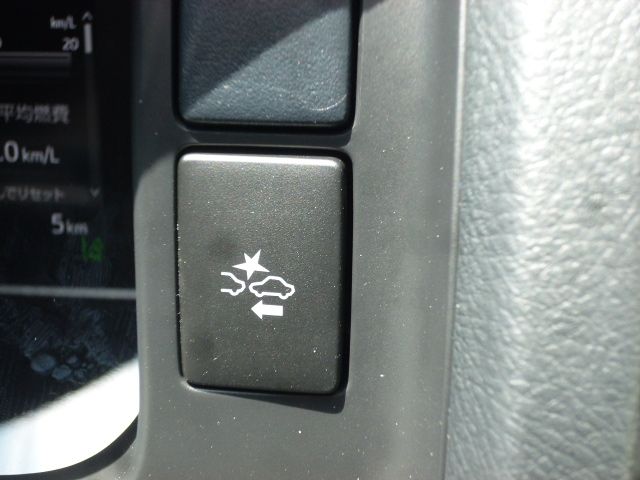 TOYOTA HIACE van 4WD 2025