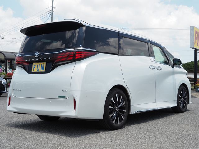 TOYOTA ALPHARD hybrid 2023