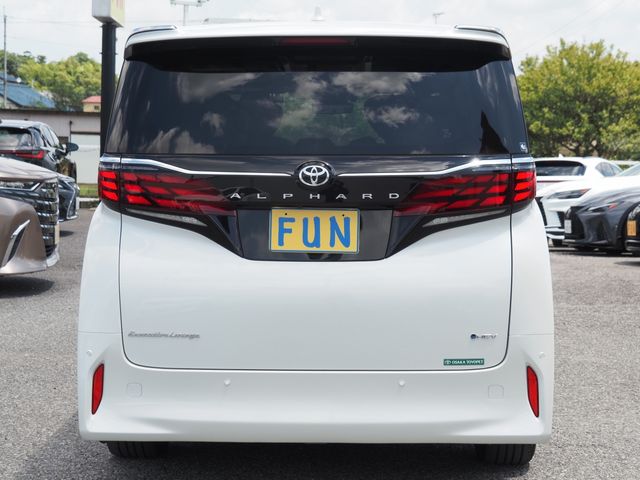 TOYOTA ALPHARD hybrid 2023