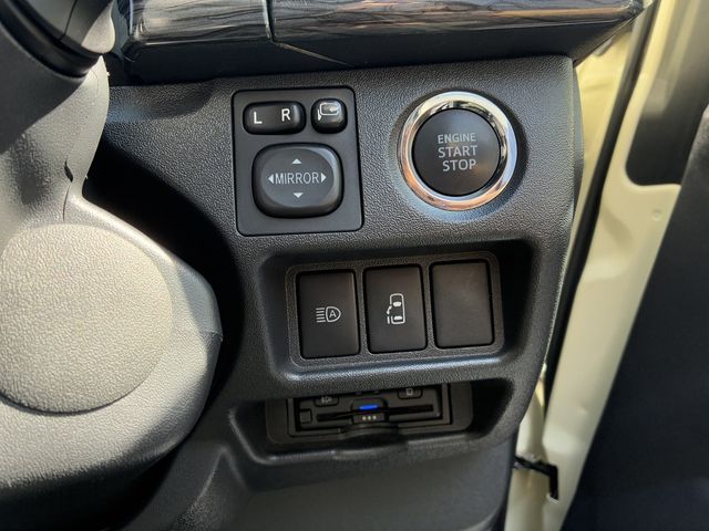 TOYOTA HIACE wagon 4WD 2021