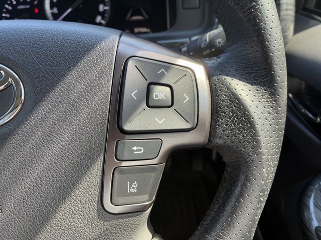 TOYOTA HIACE wagon 4WD 2021