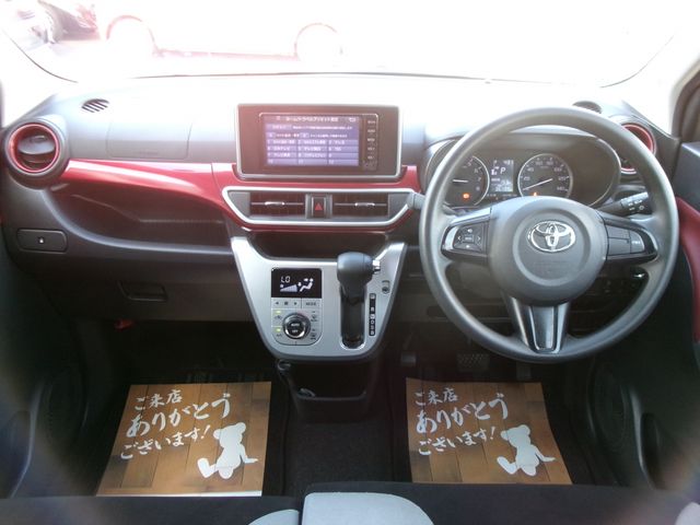 TOYOTA PIXIS JOY 2018