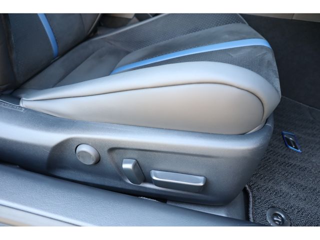 TOYOTA LEXUS RC F 2023