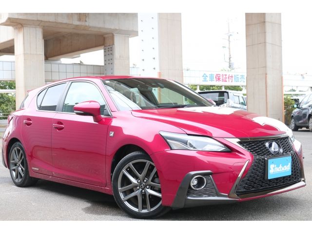 TOYOTA LEXUS CT200h 2019