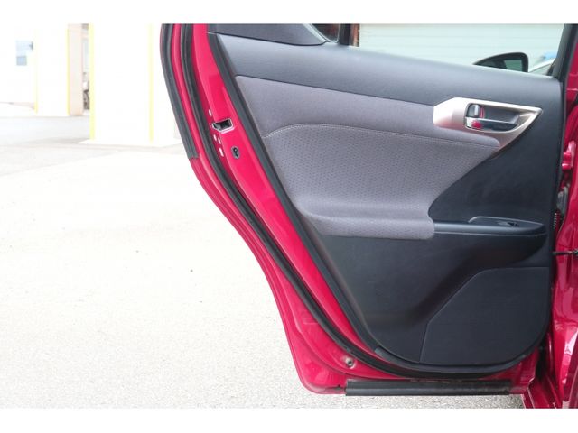 TOYOTA LEXUS CT200h 2019