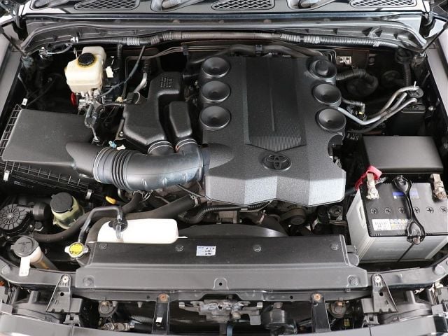 TOYOTA FJ CRUISER 4WD 2012