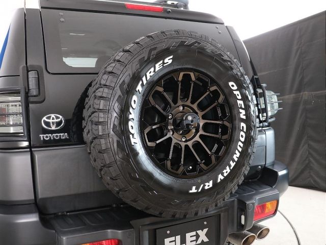 TOYOTA FJ CRUISER 4WD 2012