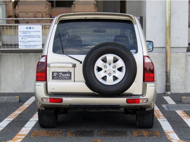 MITSUBISHI PAJERO wagon 2006