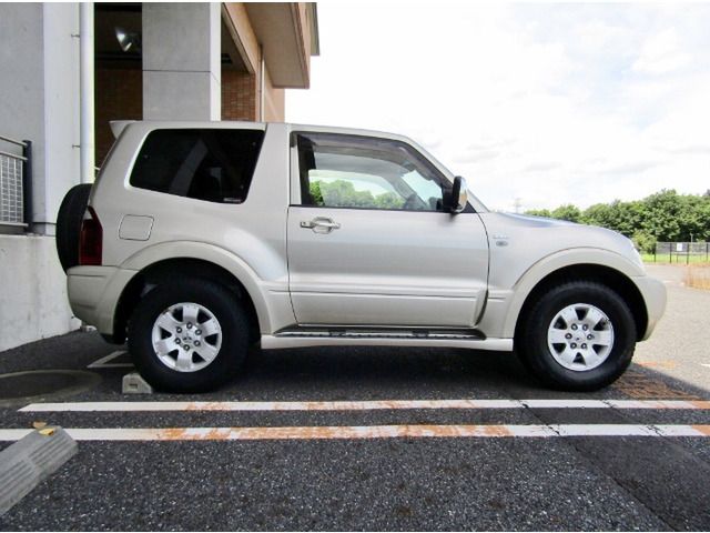 MITSUBISHI PAJERO wagon 2006