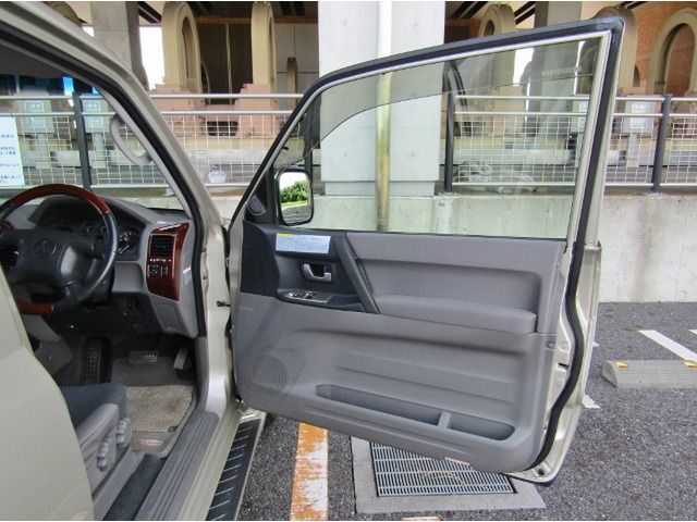 MITSUBISHI PAJERO wagon 2006