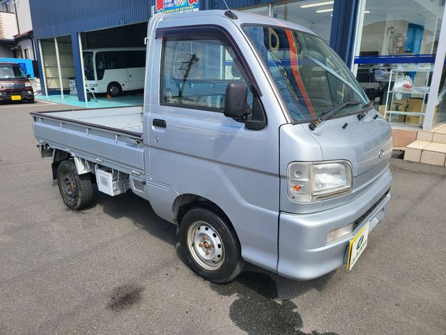 DAIHATSU HIJET truck 4WD 2001