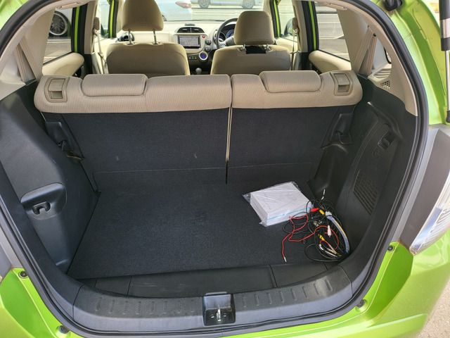 HONDA FIT HYBRID 2010