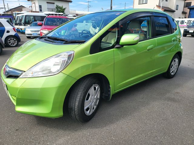 HONDA FIT HYBRID 2010