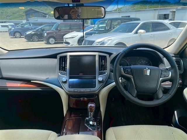 TOYOTA CROWN sedan hybrid 2015