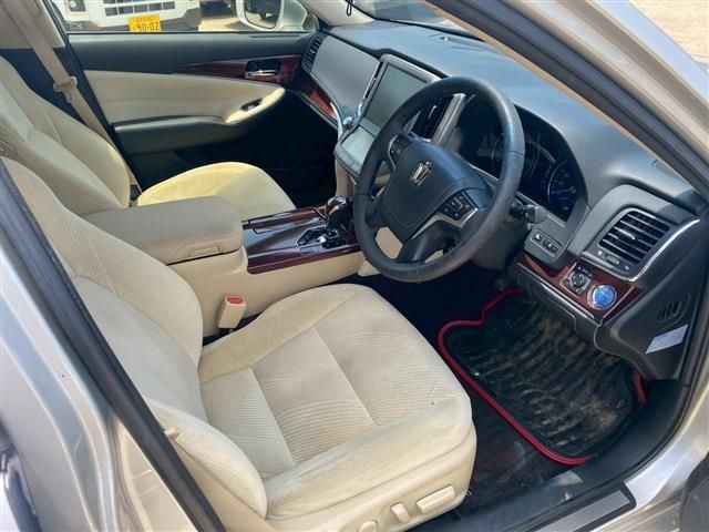 TOYOTA CROWN sedan hybrid 2015