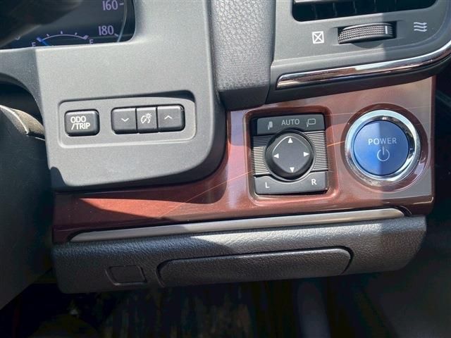 TOYOTA CROWN sedan hybrid 2015