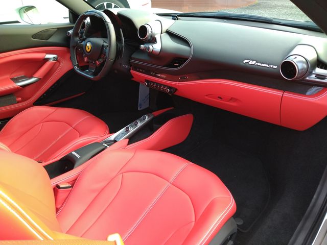 FERRARI FERRARI F8 Tributo 2022