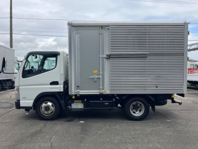 MITSUBISHI CANTER 2020