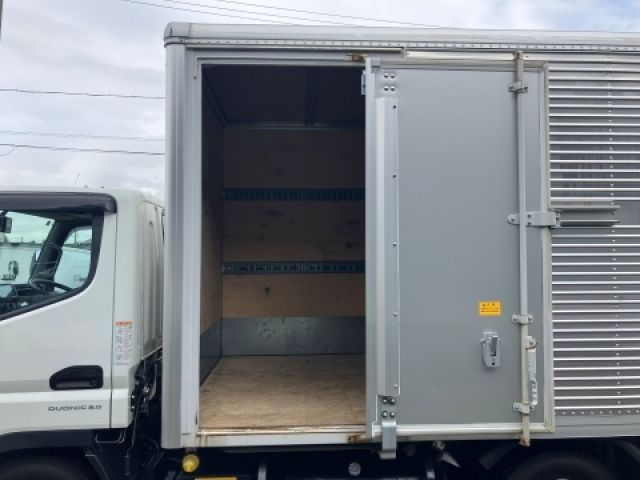 MITSUBISHI CANTER 2020