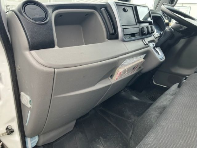 MITSUBISHI CANTER 2020