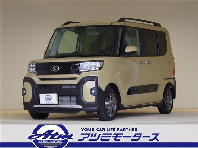 DAIHATSU TANTO FAN CROSS 2024