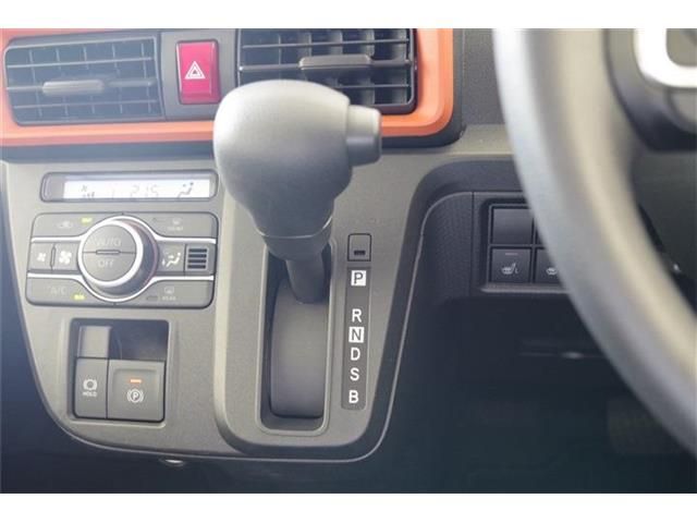 DAIHATSU TANTO FAN CROSS 2024