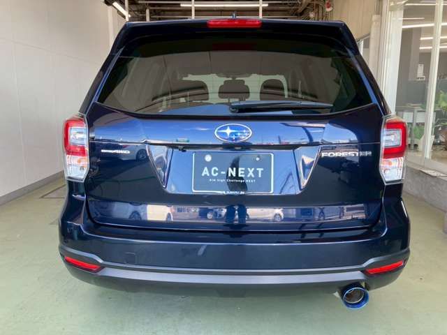 SUBARU FORESTER 2017