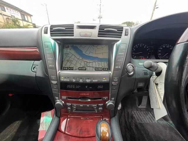 TOYOTA LEXUS LS460 2007