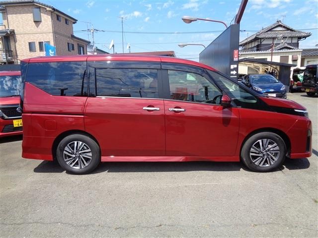 NISSAN SERENA  WG 2023