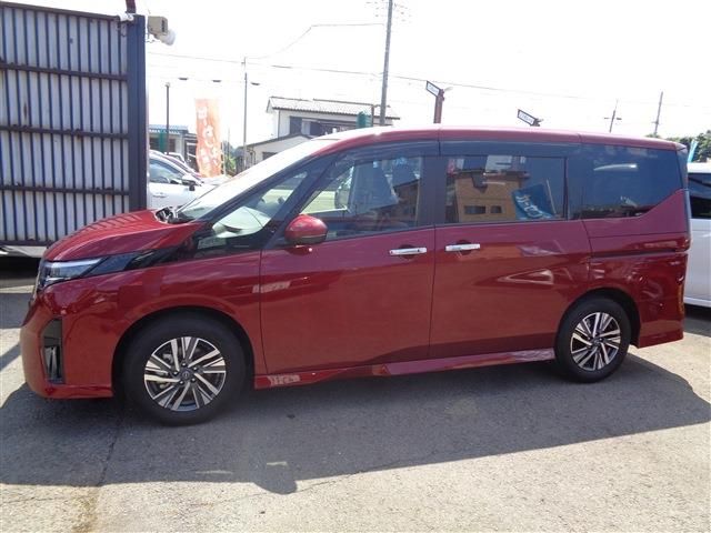 NISSAN SERENA  WG 2023