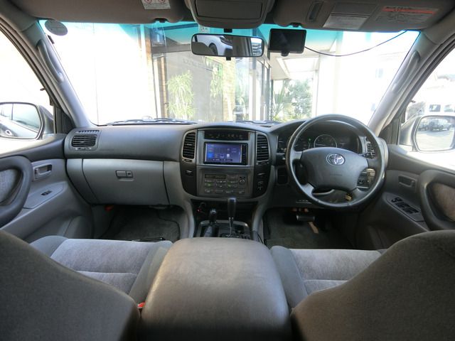 TOYOTA LANDCRUISER wagon 2004