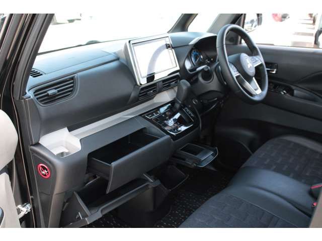 MITSUBISHI DELICA MINI 2023