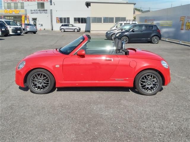 DAIHATSU COPEN 2011