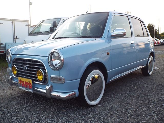 DAIHATSU MIRA GINO 2002